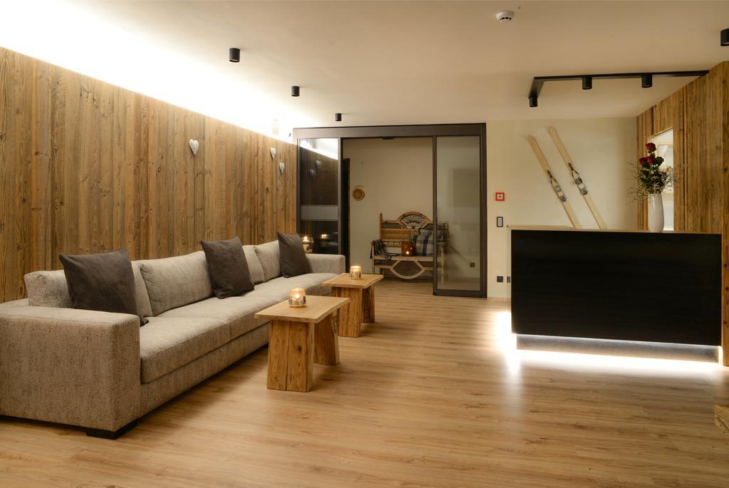 Apartment Sella シウジ エクステリア 写真